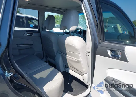 2012 Subaru Forester 2.5X Limited из США, поврежденный, VIN JF2SHAEC6CH407516